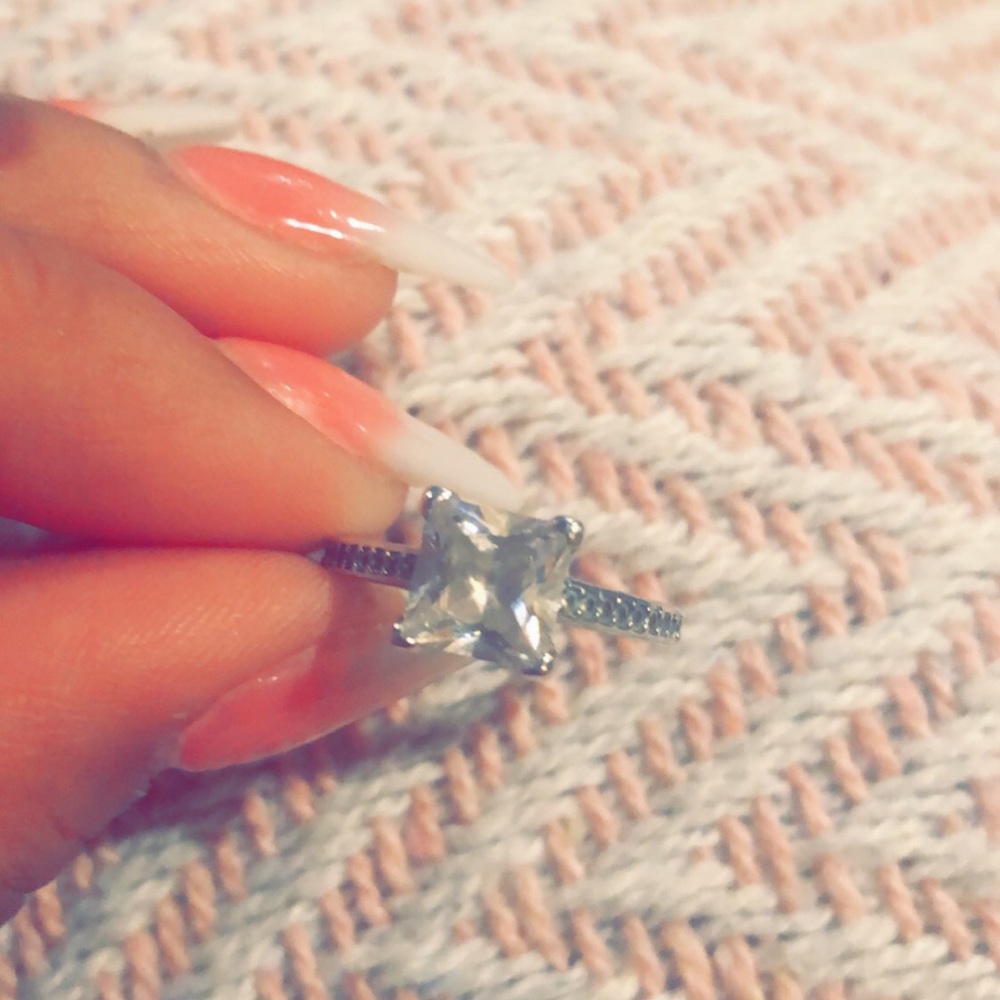 Engagement Ring!